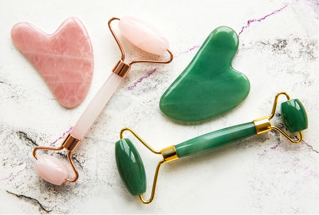 Buy Facial Massage Jade Roller with Small Size Gua Sha Stone Scraper Set  Face Eyes Body Guasha Massager in Pakistan online - Check all Facial  Massage Jade Roller with Small Size Gua